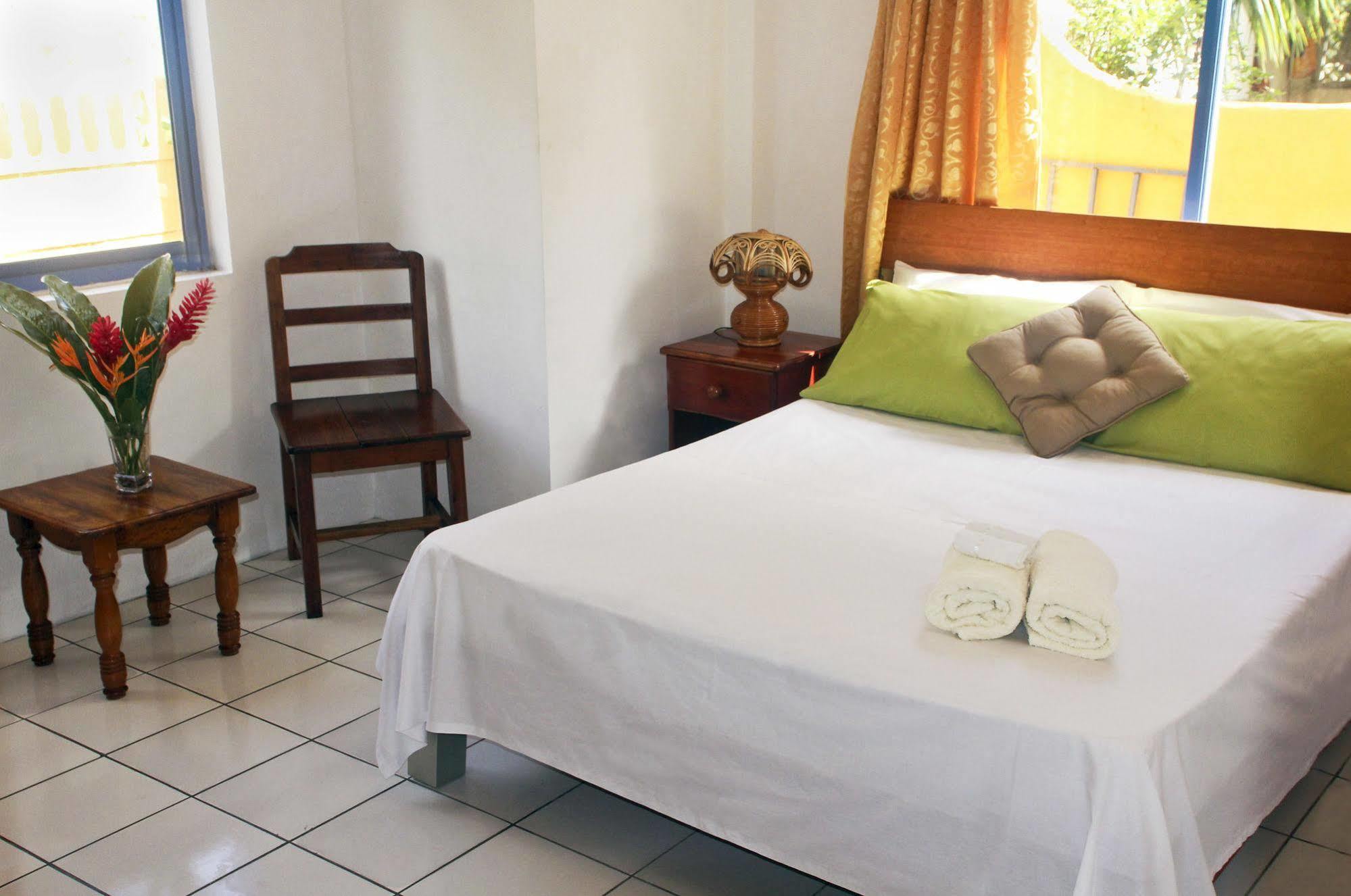 Vicky'S Holiday Apartment Beau Vallon  Exteriér fotografie